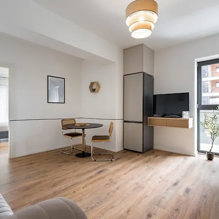 Apartment The Swing - 2br Bucharest