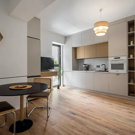 Apartment The Swing - 2br Bucharest