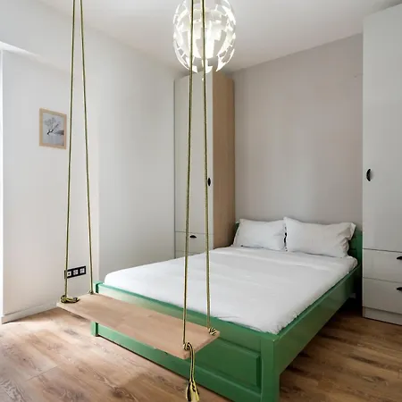 The Swing - 2br *