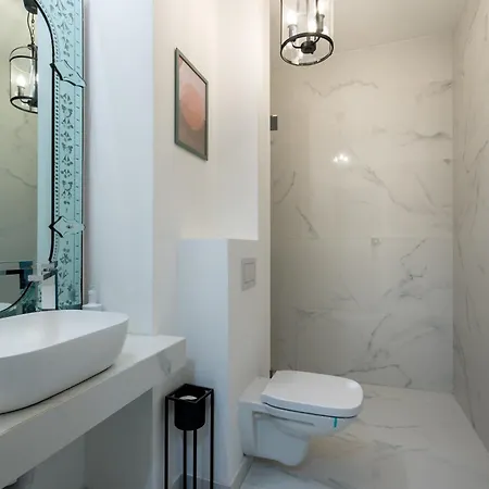 The Swing - 2br Apartment Bucharest